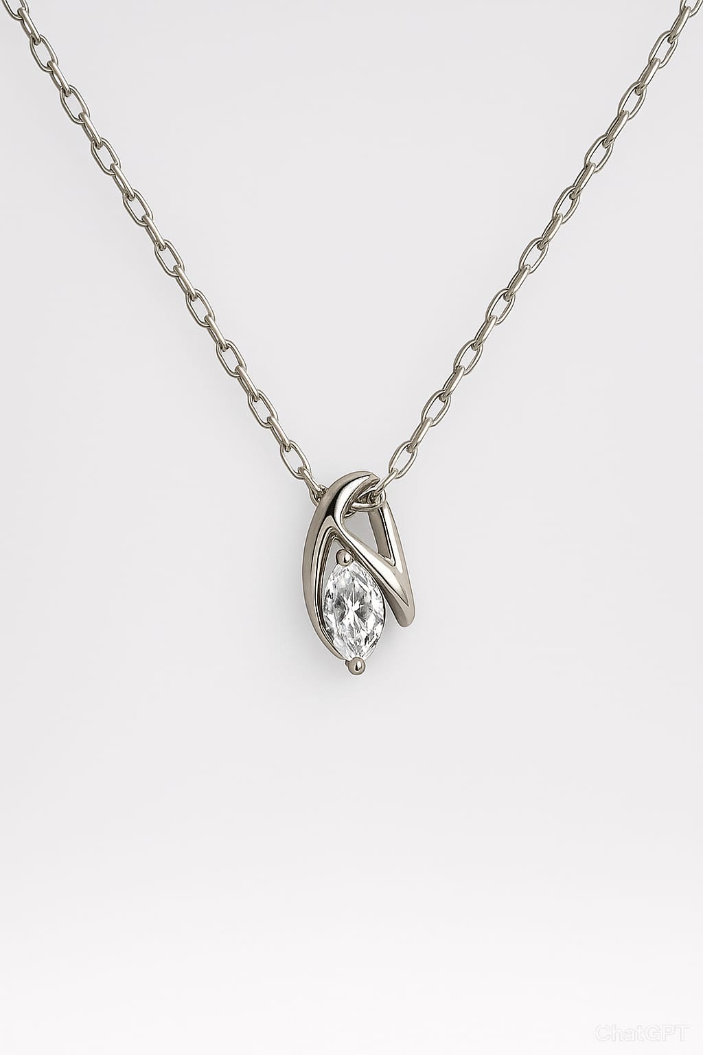 Vetra Necklace