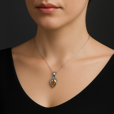 Seraphis Necklace