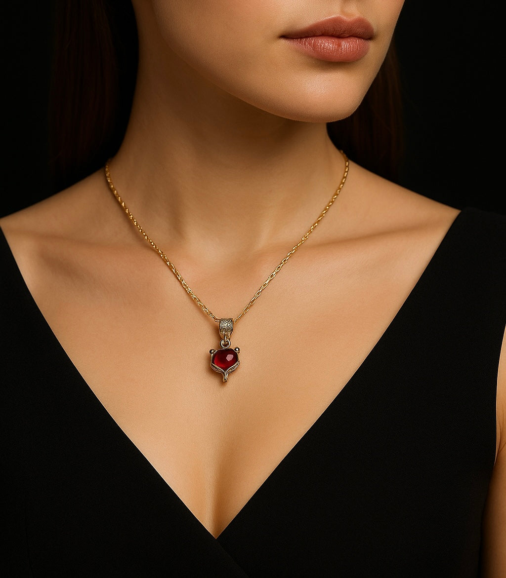 Crimson Necklace